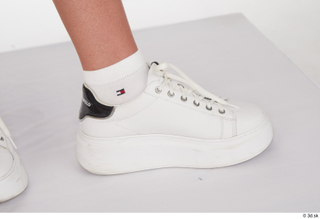 Arina Shy casual foot shoes white sneakers 0009.jpg